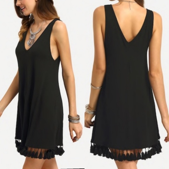 2 LEFT! V-neck tassle hem dress - Picture 2 of 4